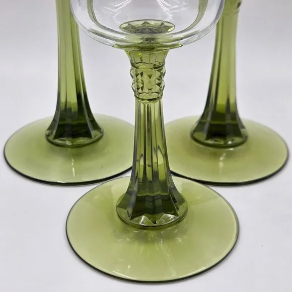 Partylite Radiant Glow Wine Glass Candle Holders Set of 3 Green Stem - Picture 3 of 7